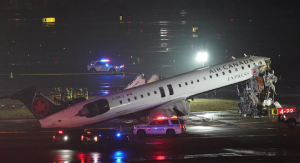 विमान दुर्घटनापछि लागार्डिया विमानस्थलमा उडान प्रभावित